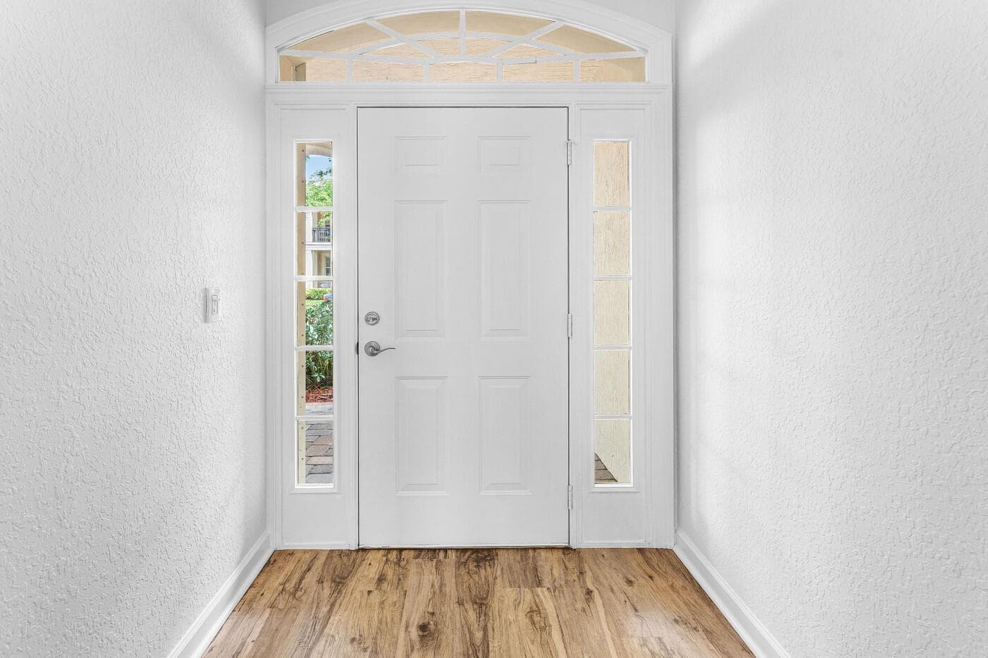 8058 Murano Circle, Palm Beach Gardens, FL 33418 photo 4
