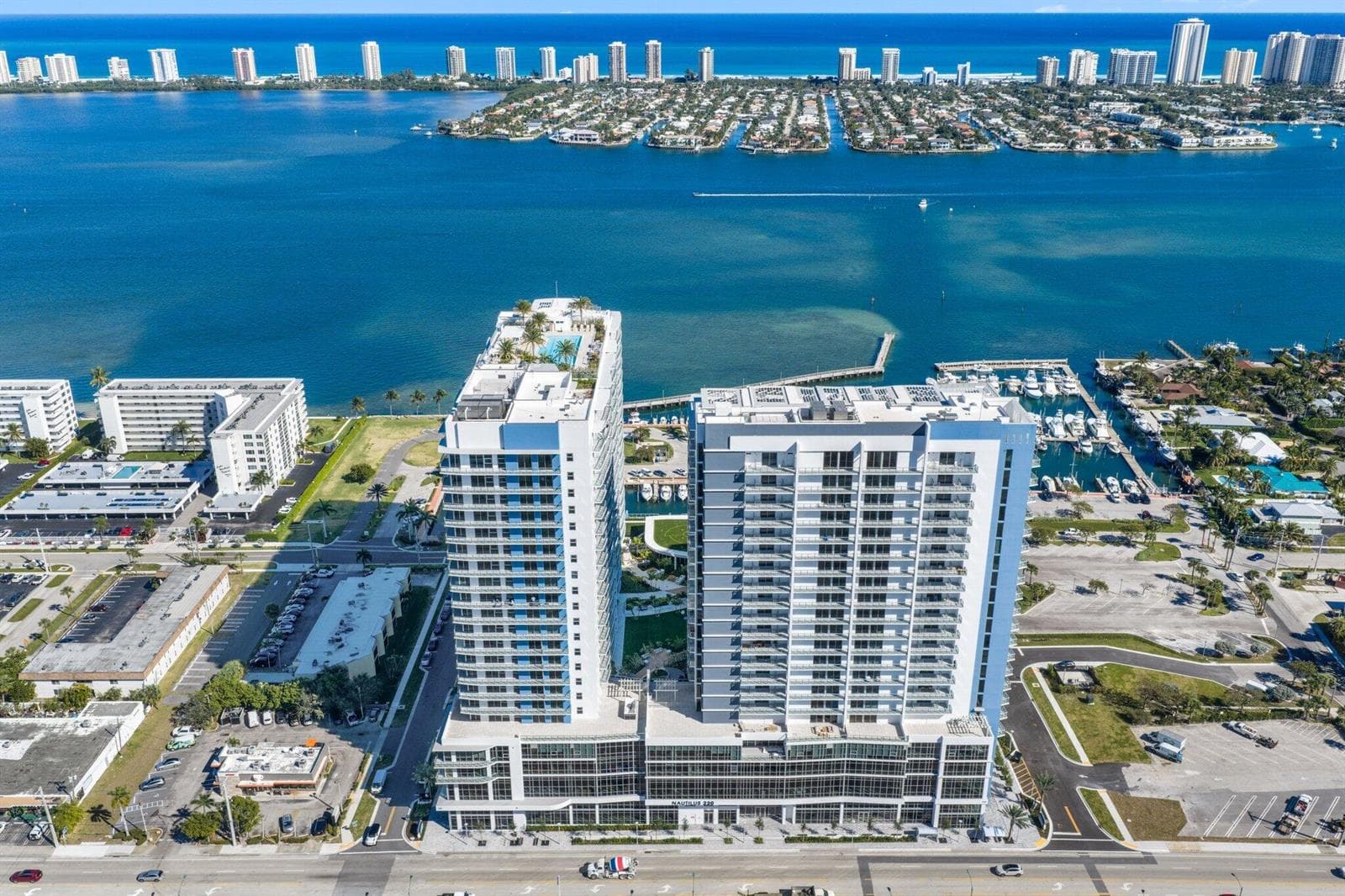 220 Lake Shore Drive # 1121, Lake Park, FL 33403 photo 2