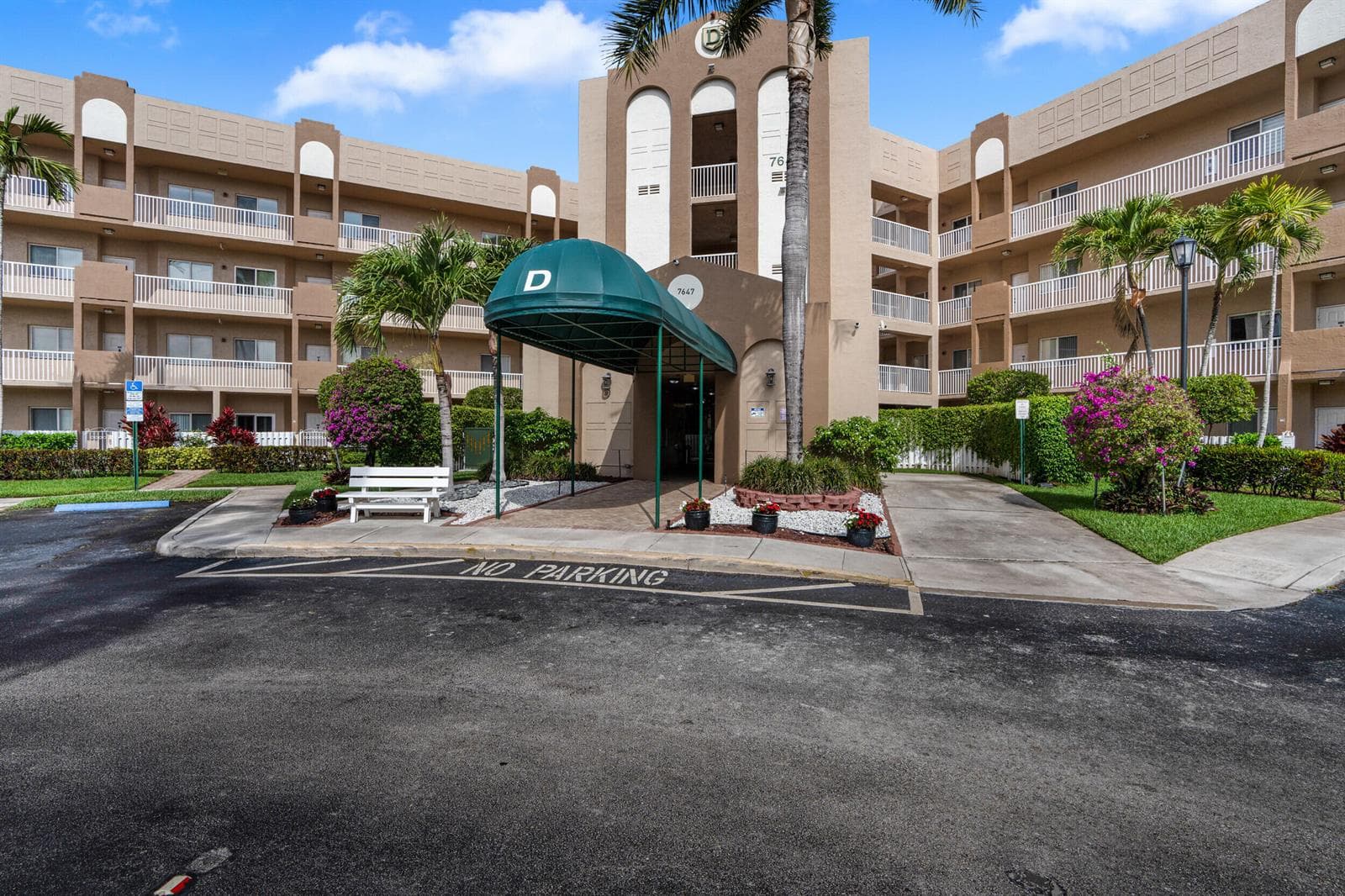 7647 Southampton Terrace # 318, Tamarac, FL 33321 photo 3