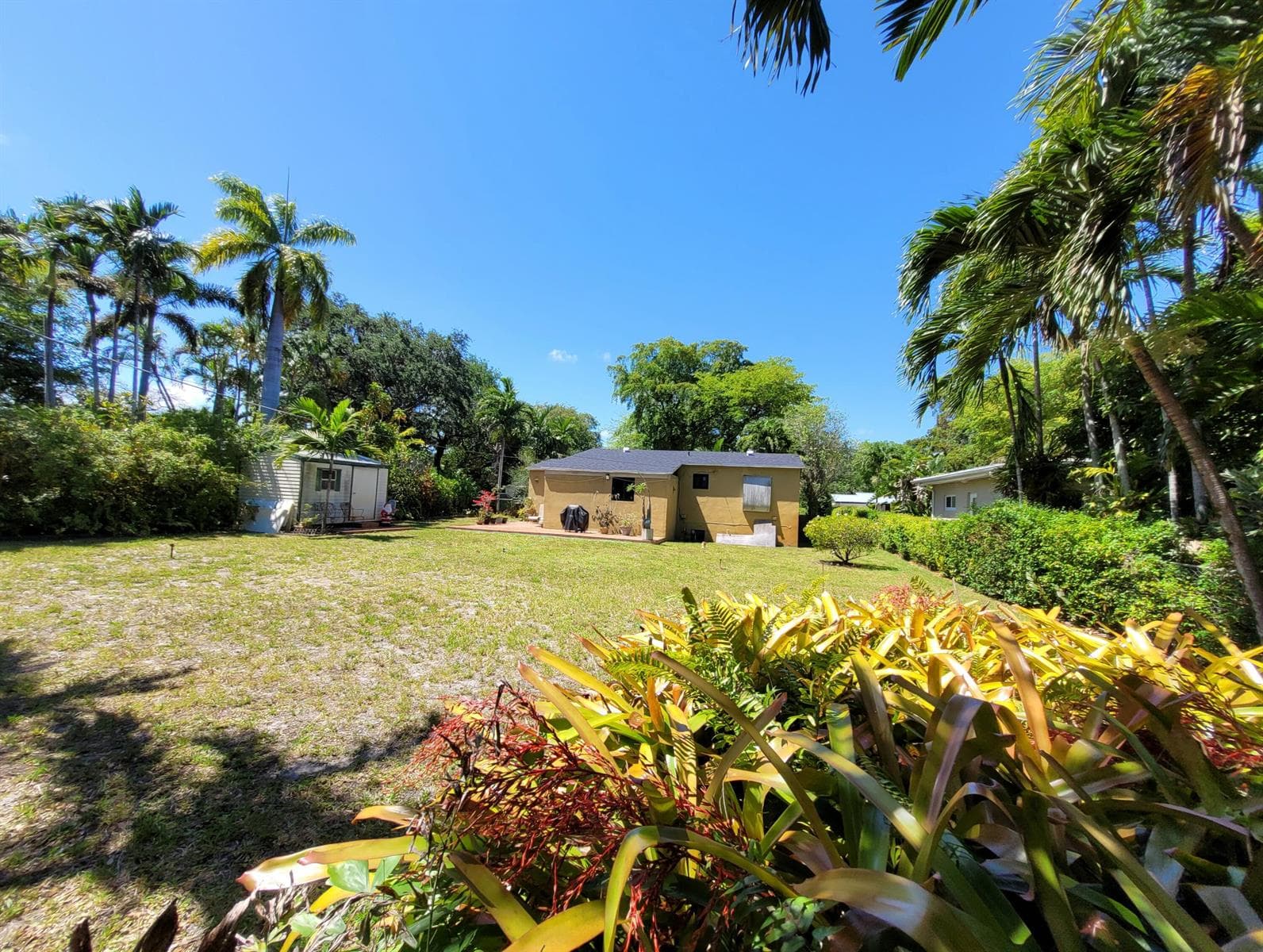 1060 NE 122nd Street, North Miami, FL 33161 photo 3