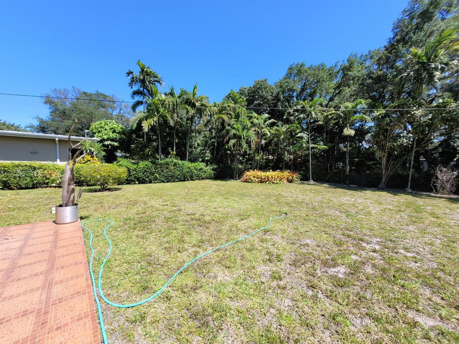 1060 NE 122nd Street, North Miami, FL 33161 photo 5