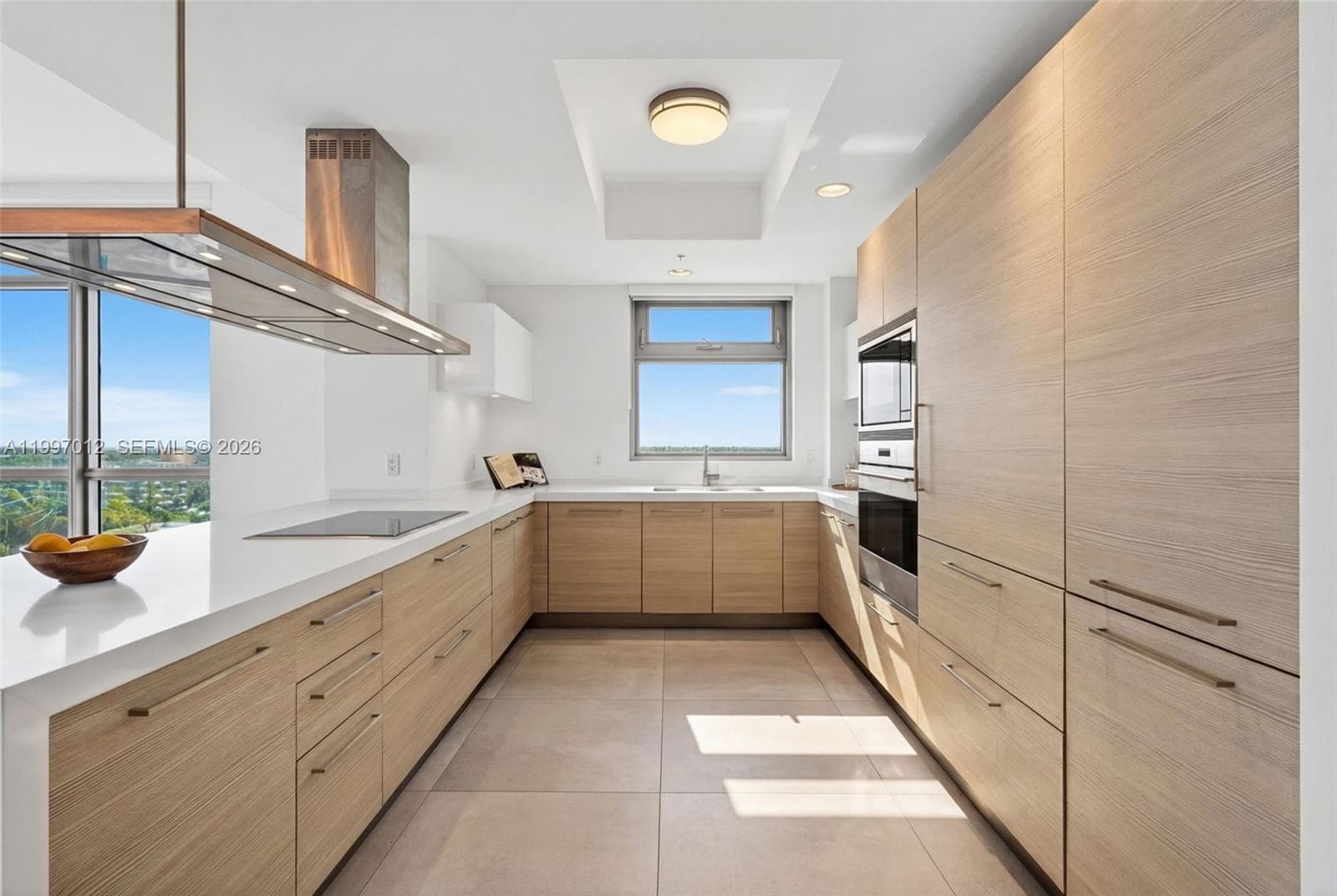 17301 Biscayne Blvd # 1401, North Miami Beach, FL 33160 photo 5