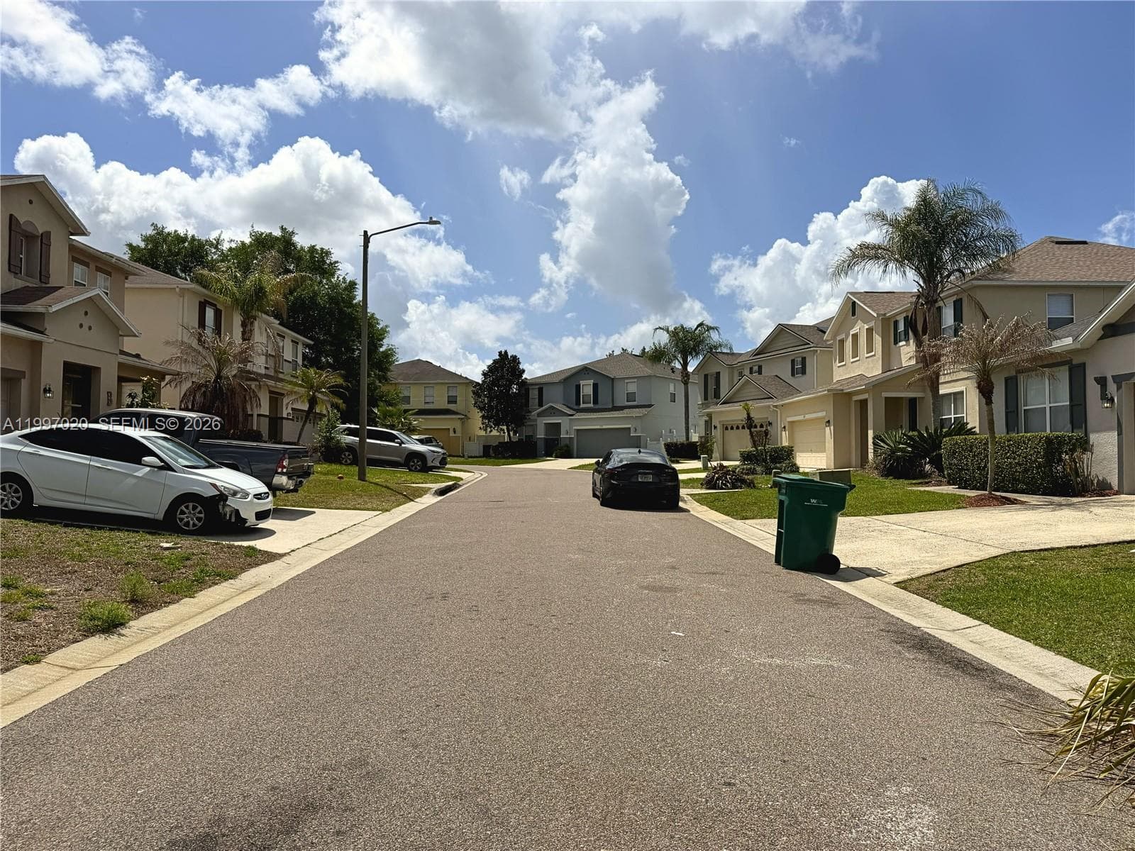 233 Aldridge Ln, Davenport, FL 33897 photo 5