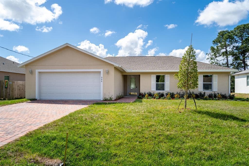 986 SW Romaine Lane, Port St. Lucie, FL 34953 photo 2