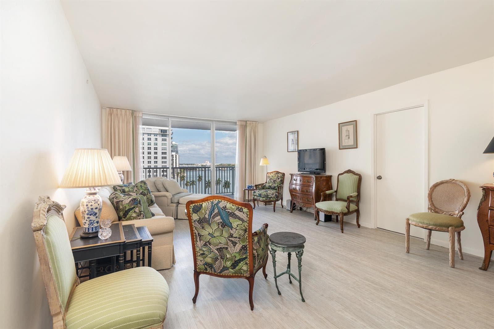 1801 S Flagler Drive # 1105, West Palm Beach, FL 33401 photo 3