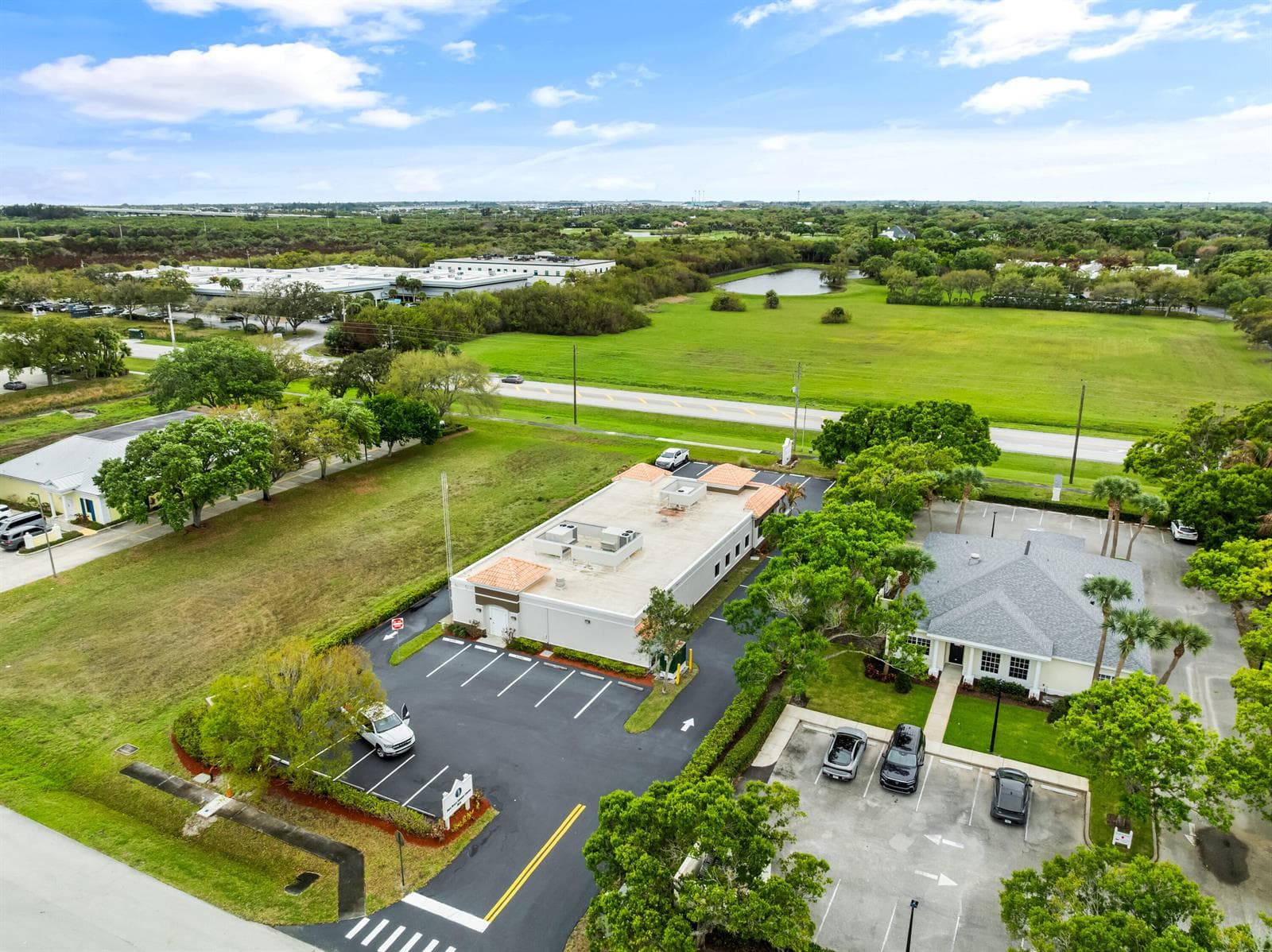 845 37th Place, Vero Beach, FL 32960 photo 5