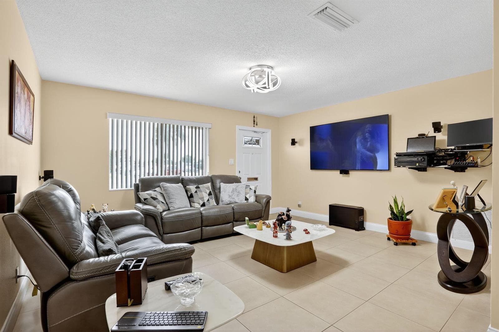 6945 NW 14th Street, Margate, FL 33063 photo 4