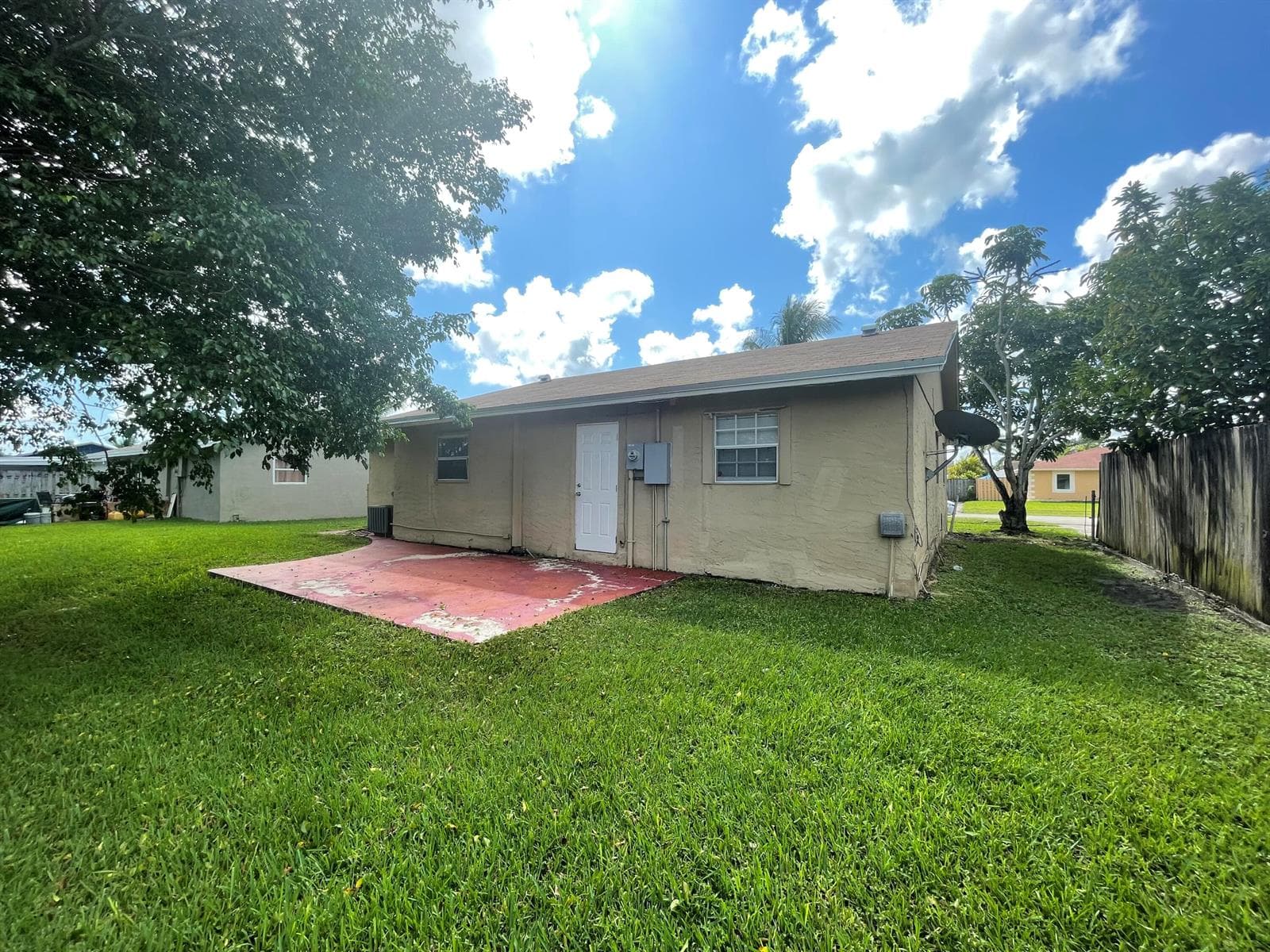 8151 SW 6th Court, North Lauderdale, FL 33068 photo 2
