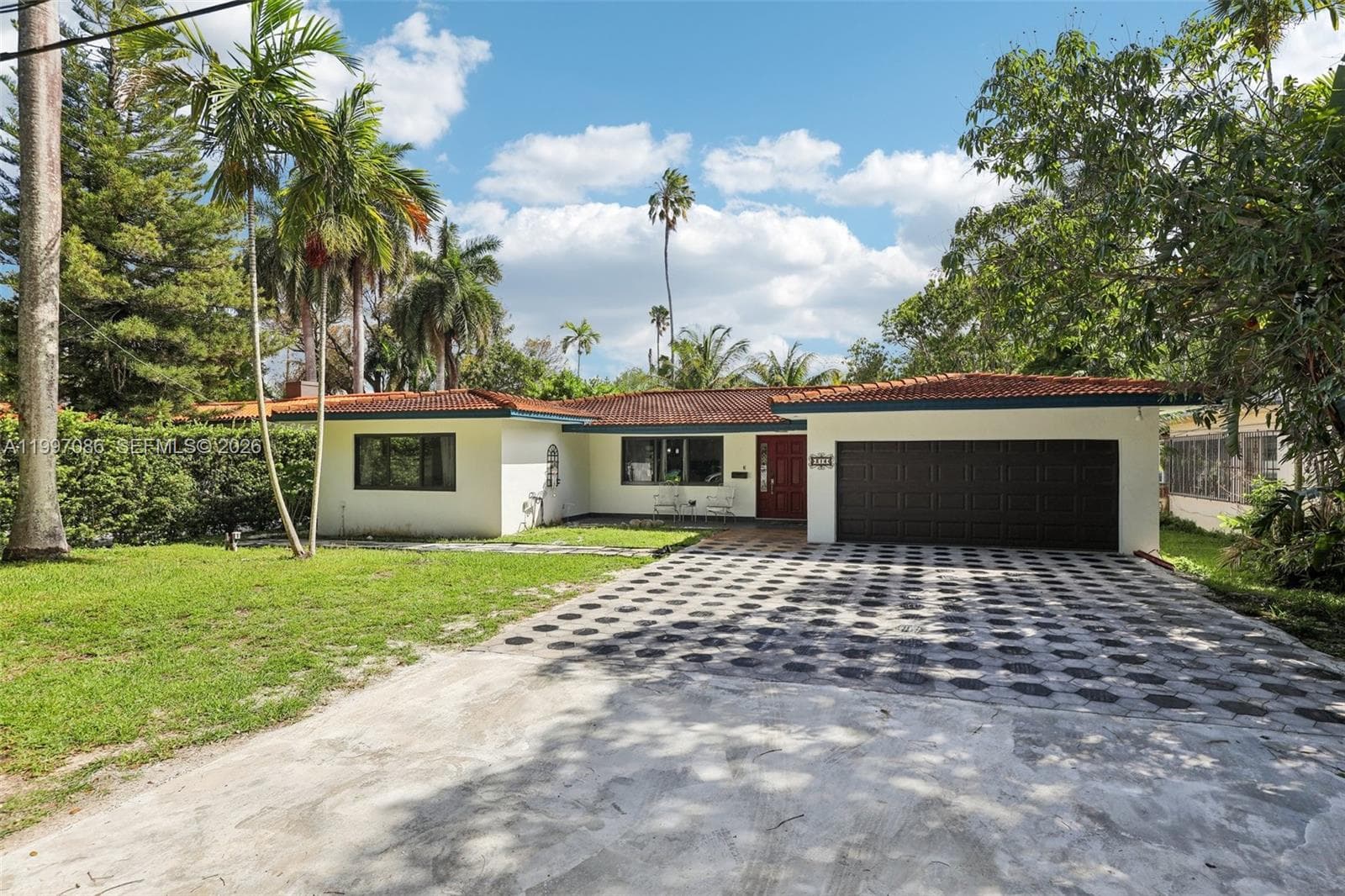 314 NE 85th St, El Portal, FL 33138 photo 2