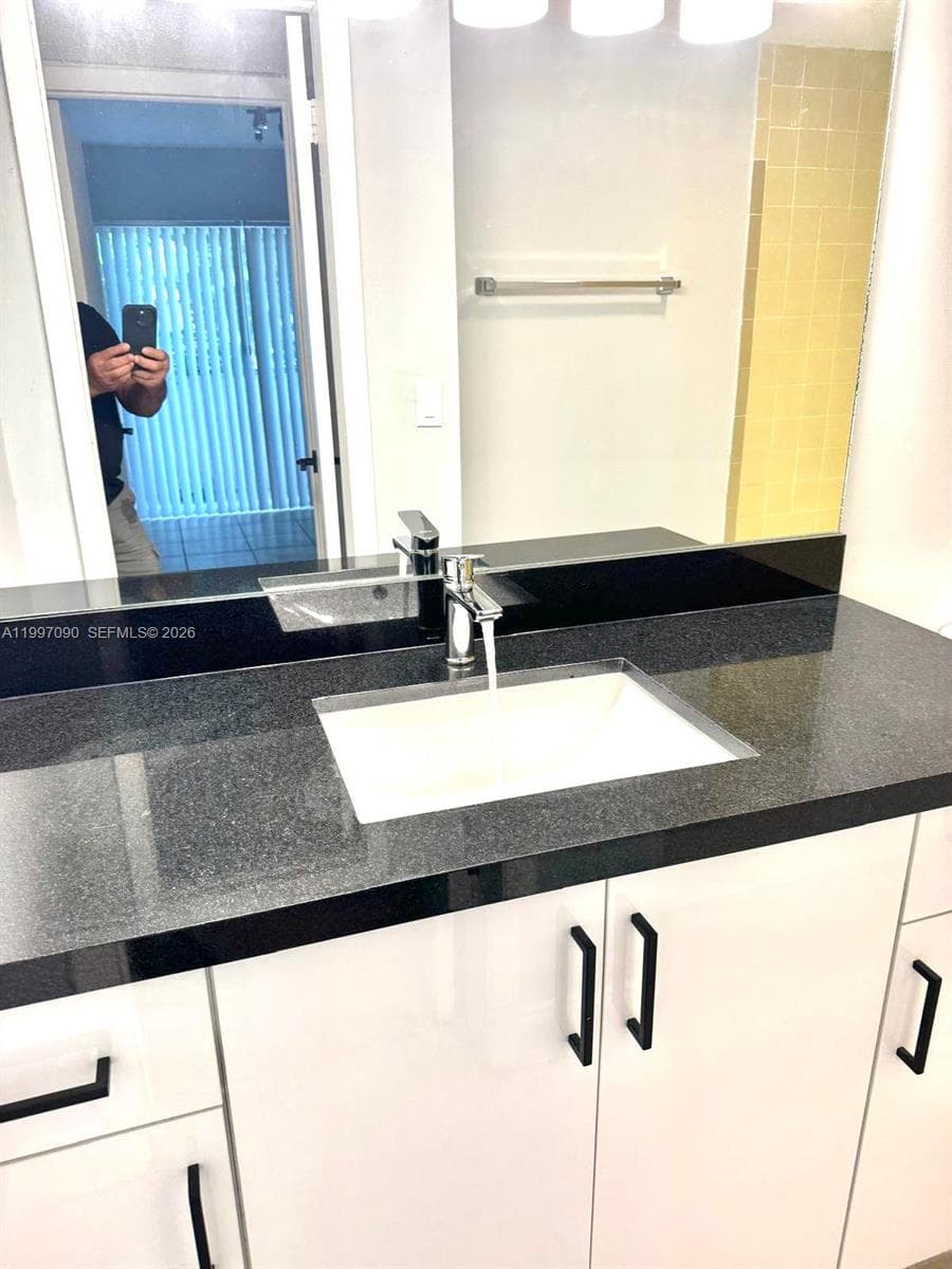 400 NE 18th Ave # 206, Homestead, FL 33033 photo 5