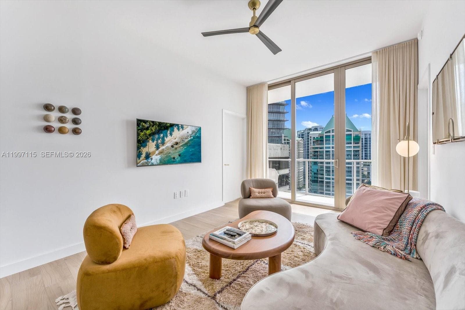 2678 Tigertail Ave # 1505, Miami, FL 33133