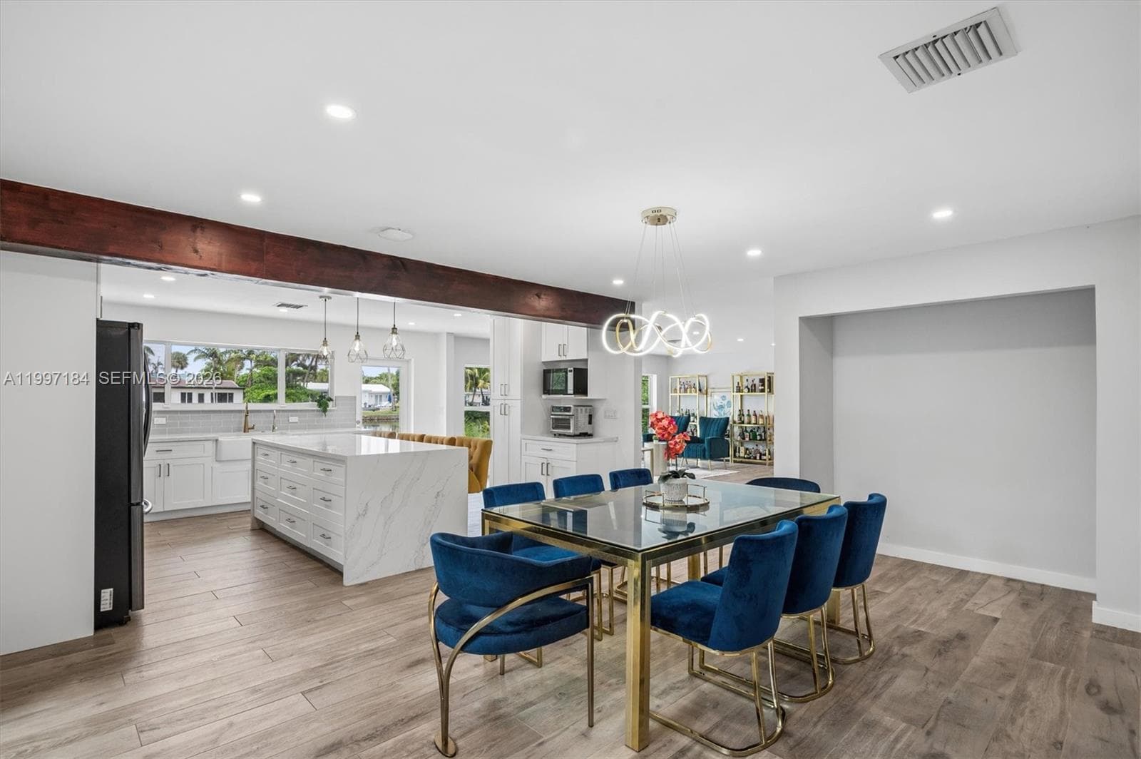 717 NW 30th St, Wilton Manors, FL 33311