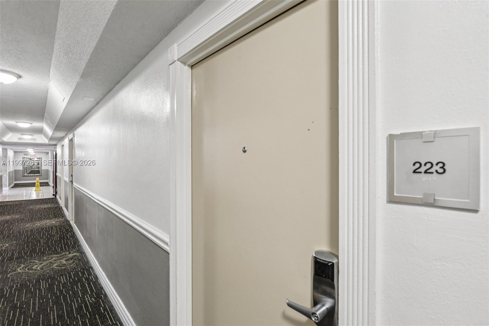 19201 Collins Ave # 223, Sunny Isles Beach, FL 33160 photo 3