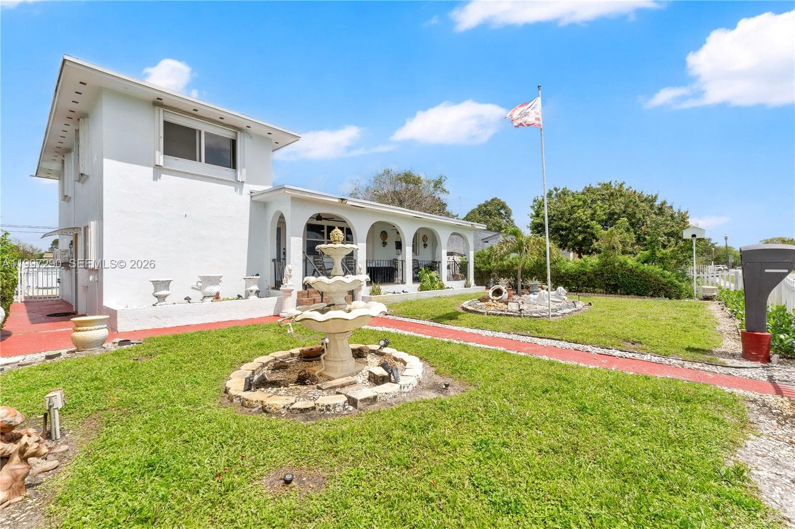 1335 NW 129th St, North Miami, FL 33167 photo 2
