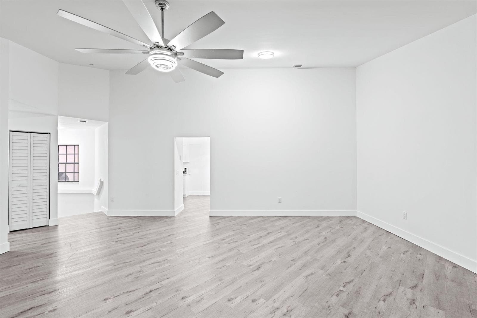 5131 Europa Drive # I, Boynton Beach, FL 33437 photo 2