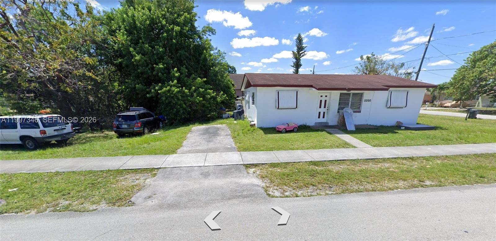 5200 SW 21st St, West Park, FL 33023