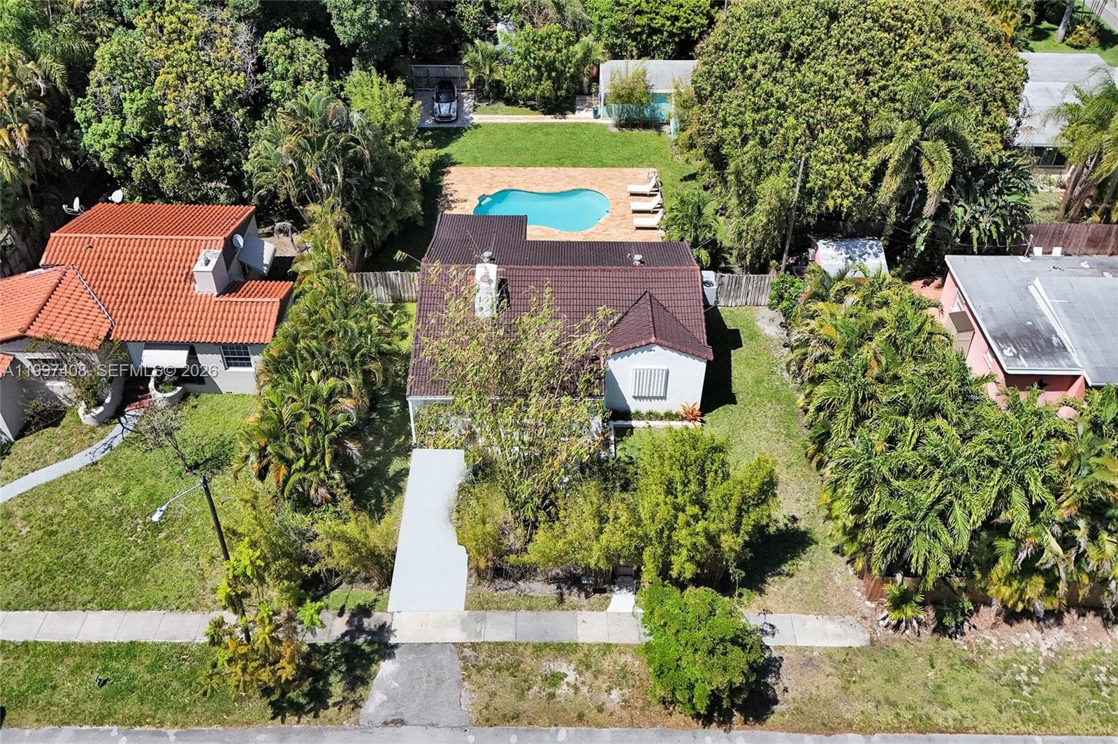 1515 Dewey St, Hollywood, FL 33020 photo 3
