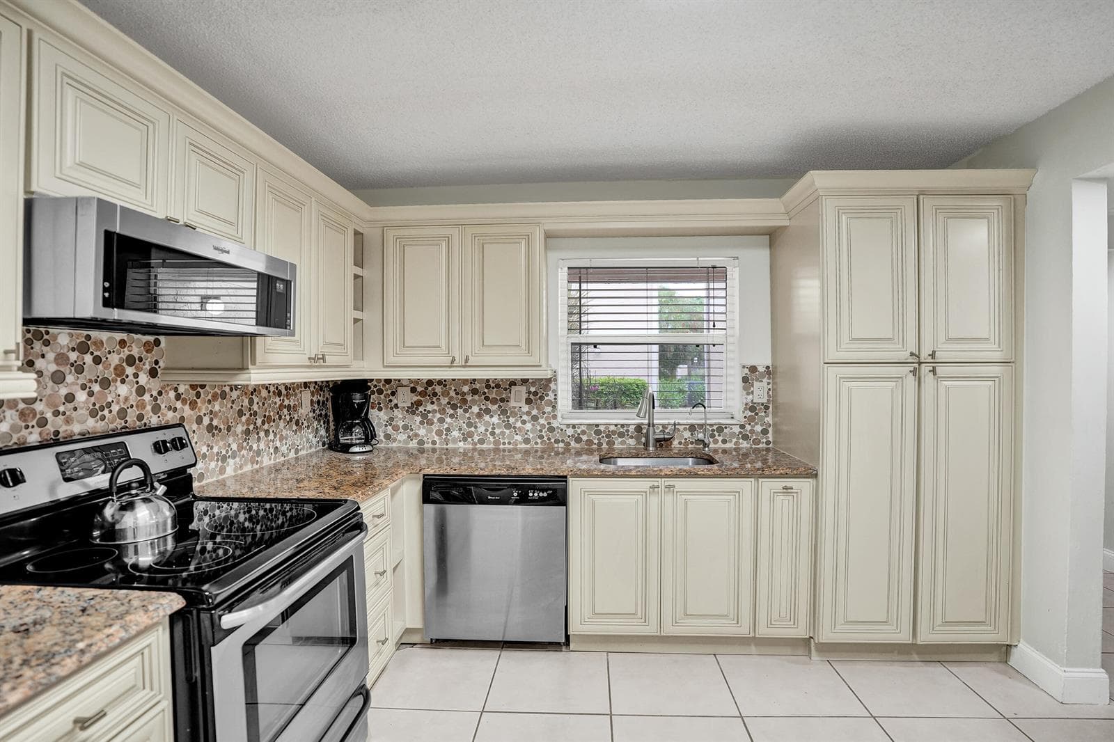12215 Royal Palm Boulevard # 4q, Coral Springs, FL 33065 photo 5