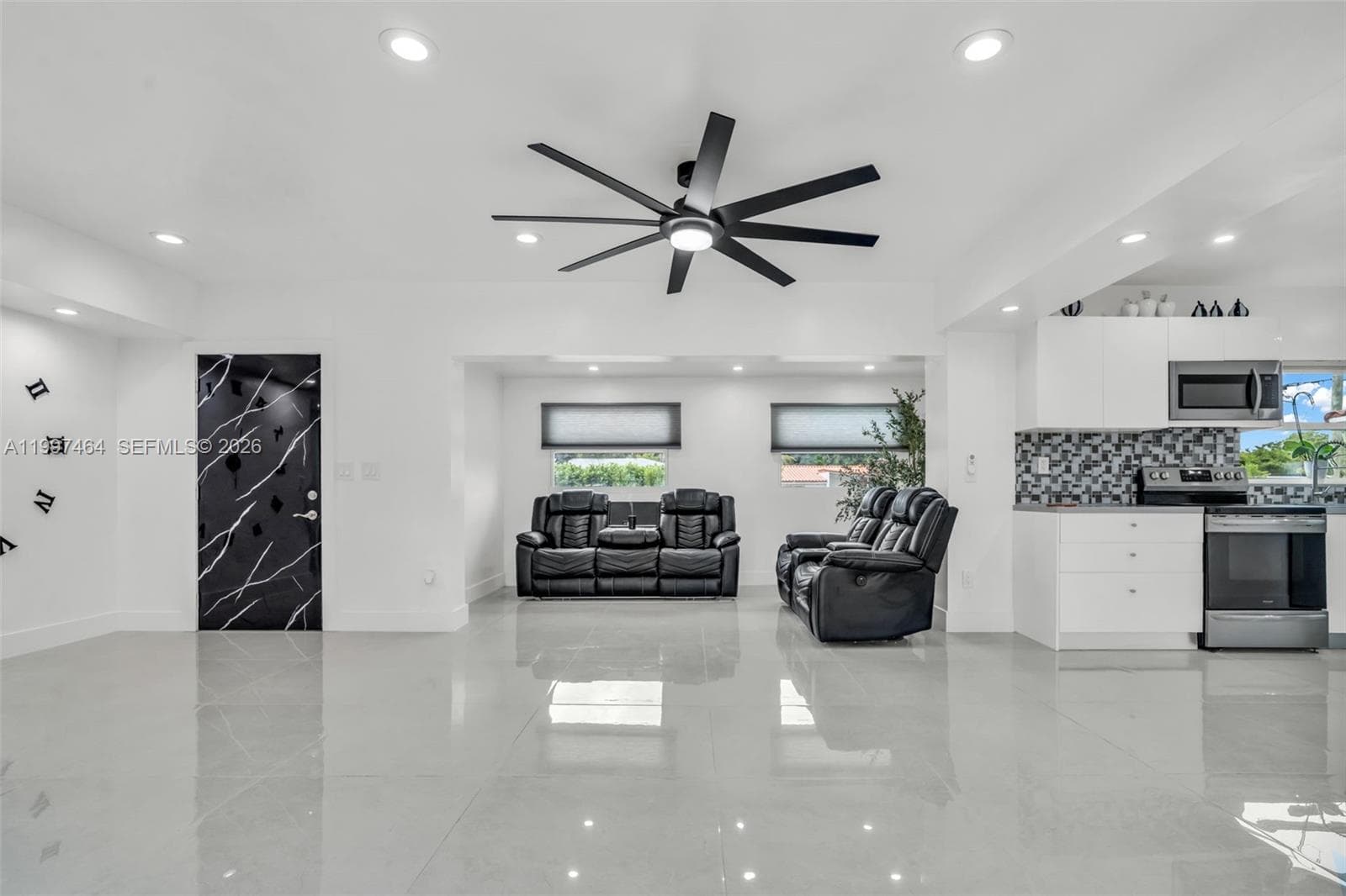 1055 NE 144th St, North Miami, FL 33161 photo 3