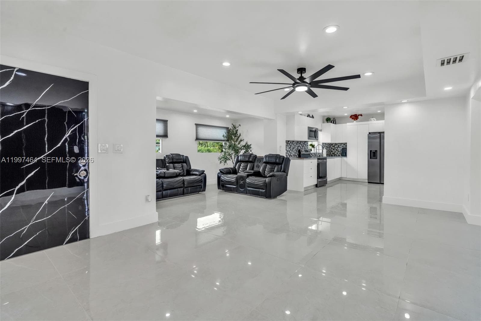1055 NE 144th St, North Miami, FL 33161 photo 5