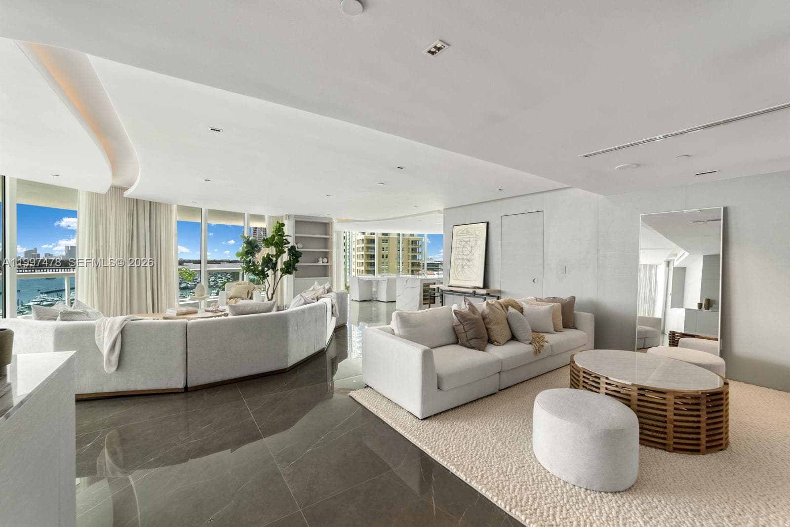 1000 S Pointe Dr # 901, Miami Beach, FL 33139 photo 4