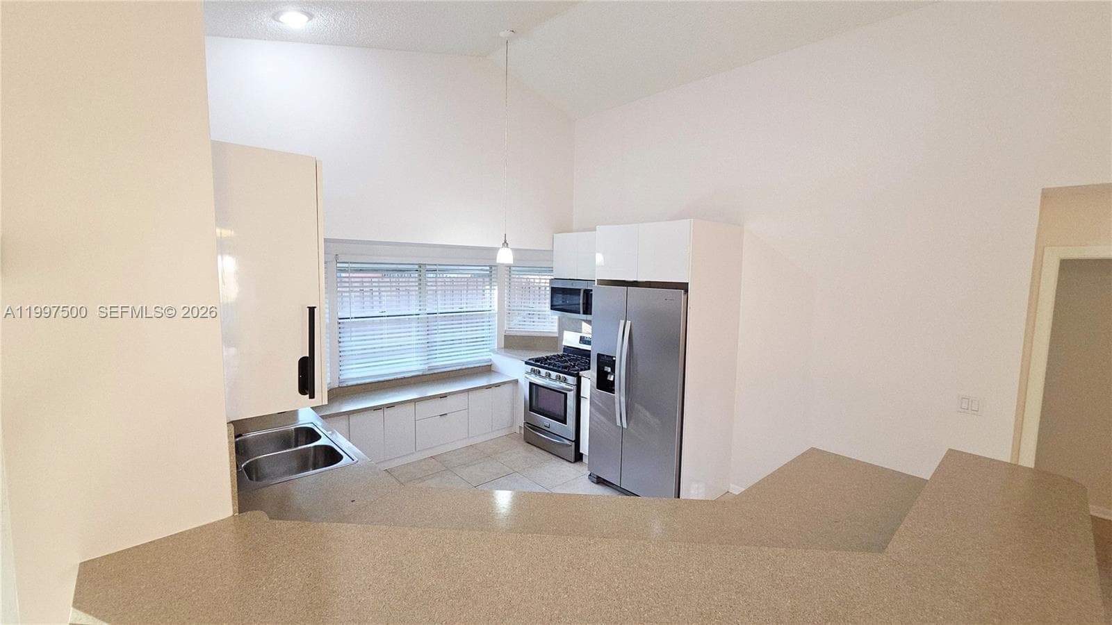 3247 NW 123rd Ave, Sunrise, FL 33323 photo 4