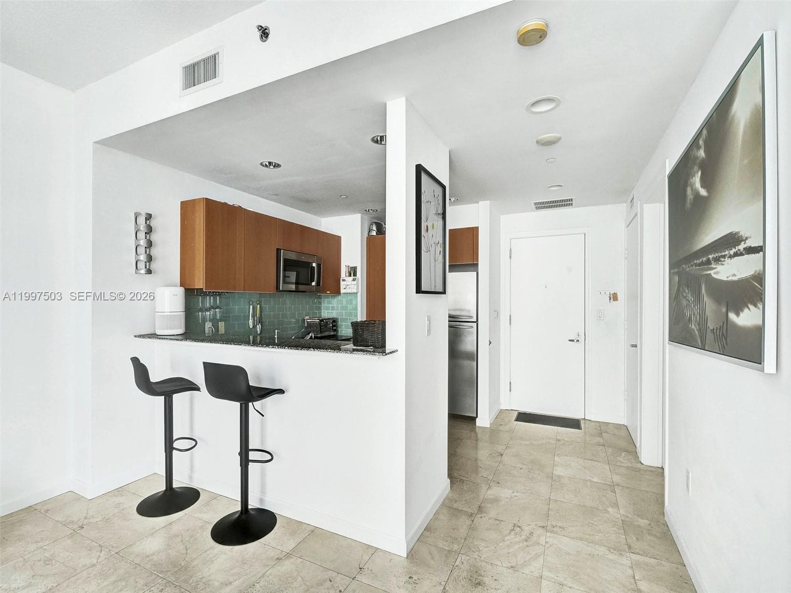1050 Brickell Ave # 2722, Miami, FL 33131 photo 5