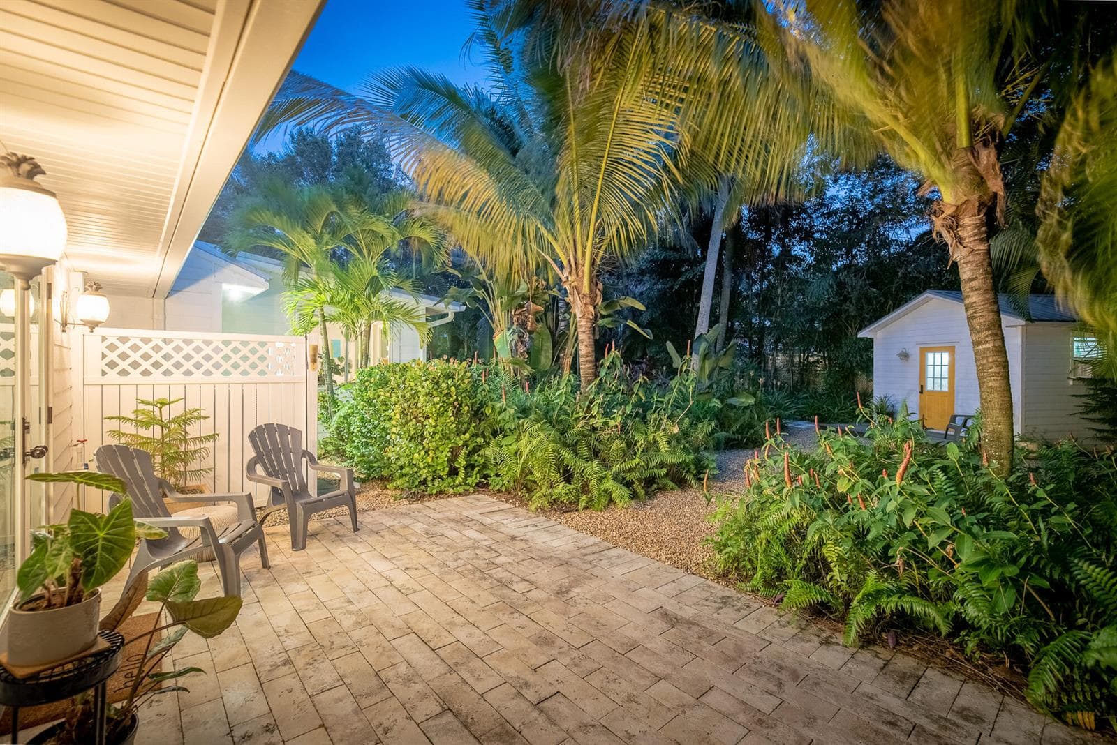 547 SW Riverview Street, Stuart, FL 34994 photo 5