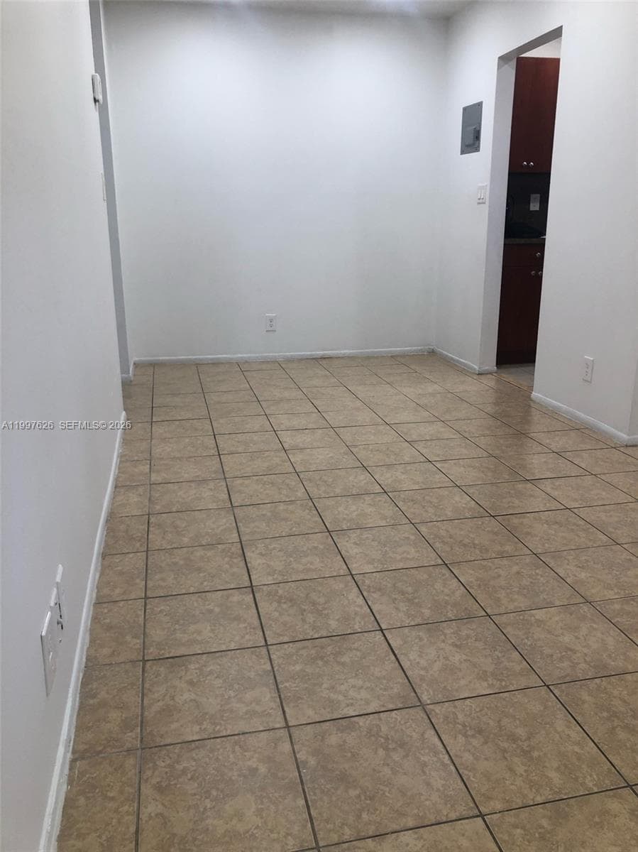 4800 NW 24th Ct # D103, Lauderdale Lakes, FL 33313 photo 5