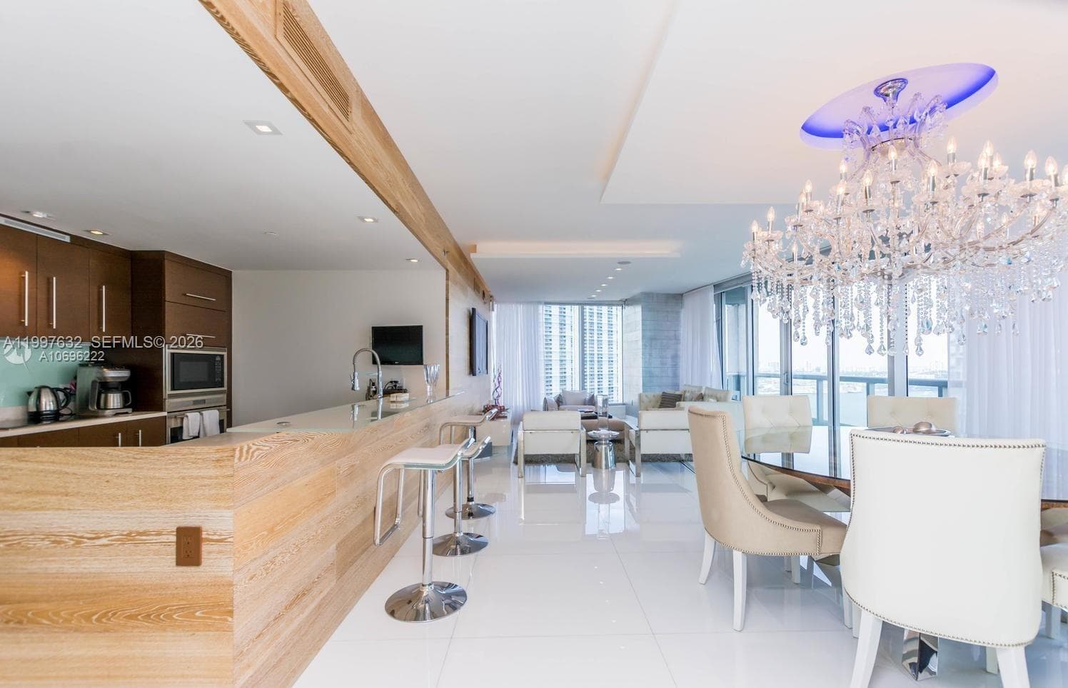 465 Brickell Ave # 2301, Miami, FL 33131 photo 2