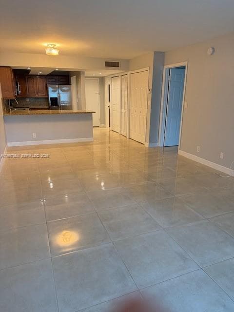 100 Lakeview Dr # 115, Weston, FL 33326