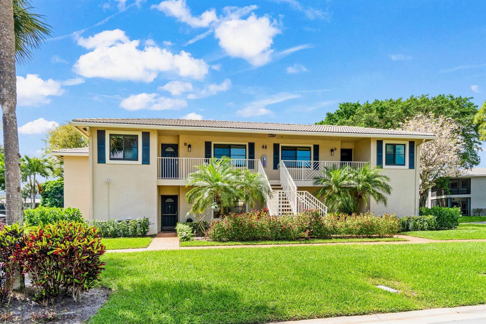 46 Stratford Lane W # D, Boynton Beach, FL 33436 photo 3