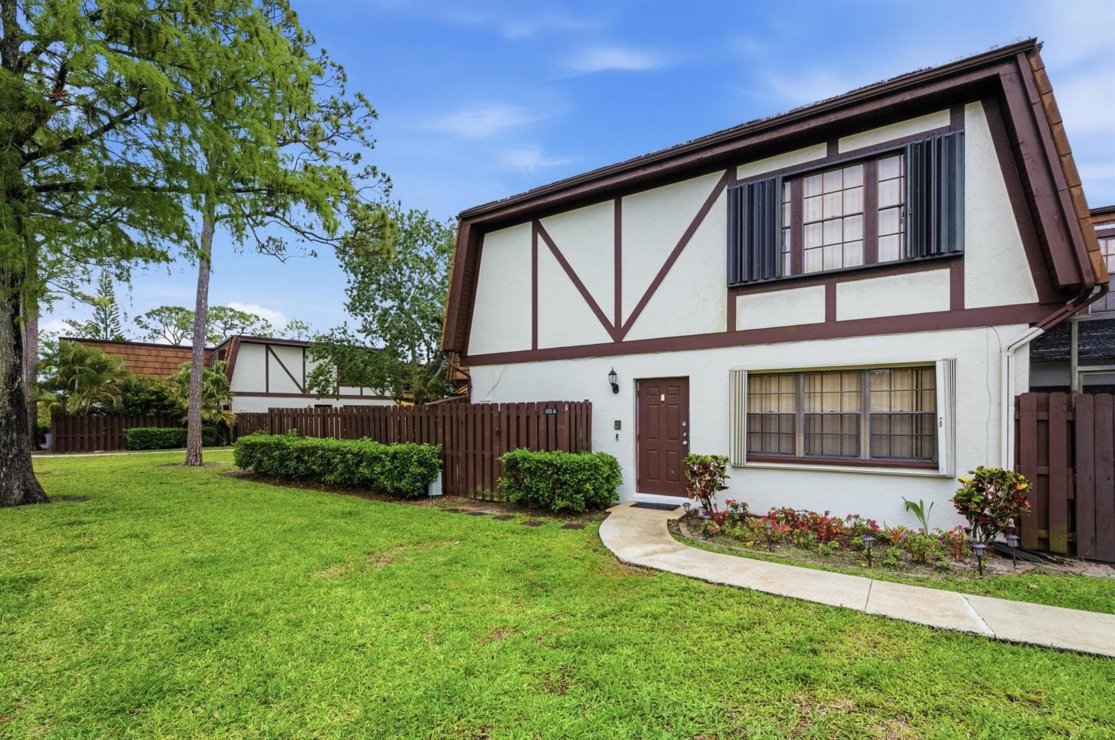105 Weybridge Circle # A, Royal Palm Beach, FL 33411 photo 4