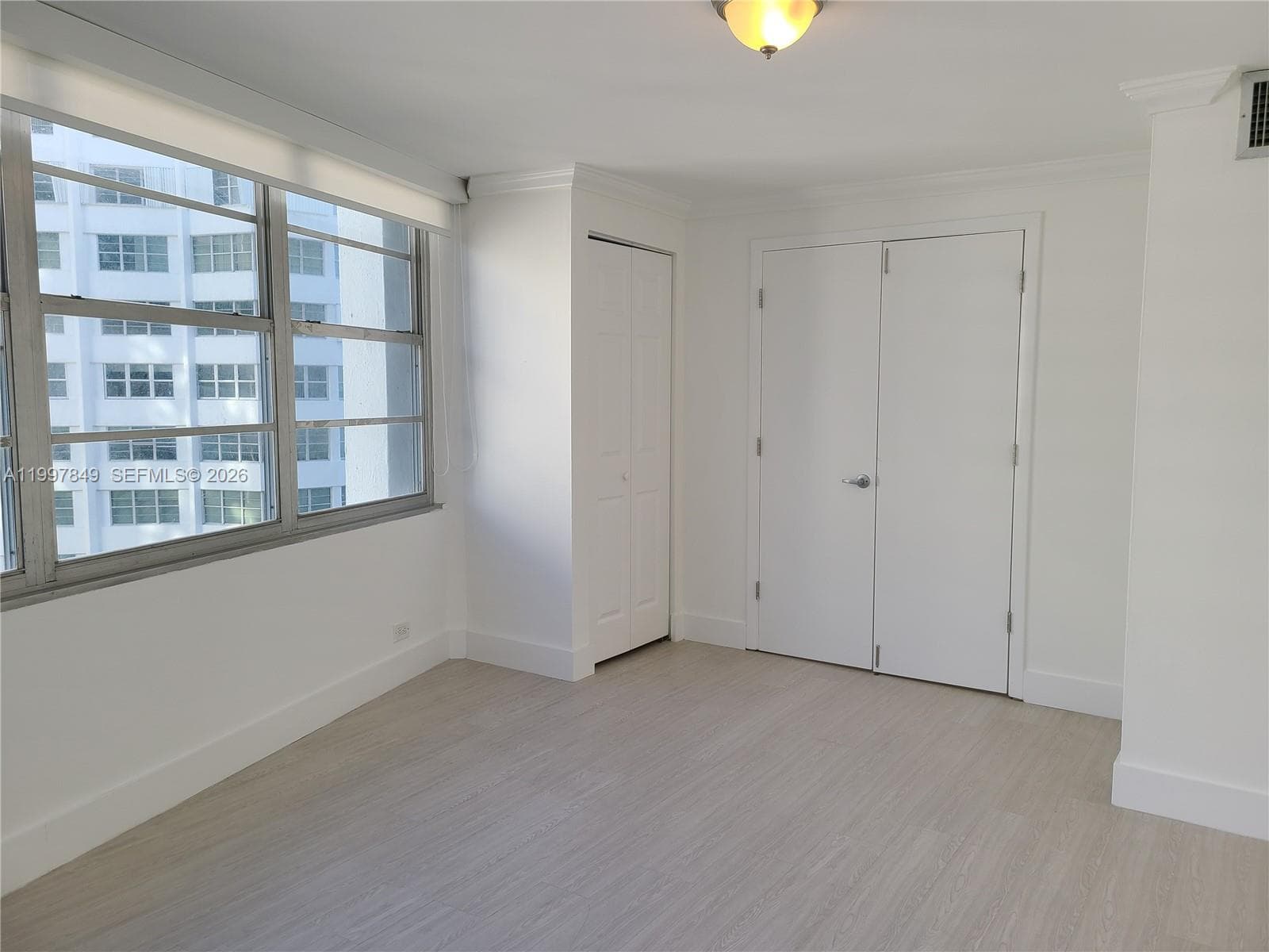 999 Brickell Bay Dr # 1207, Miami, FL 33131 photo 4