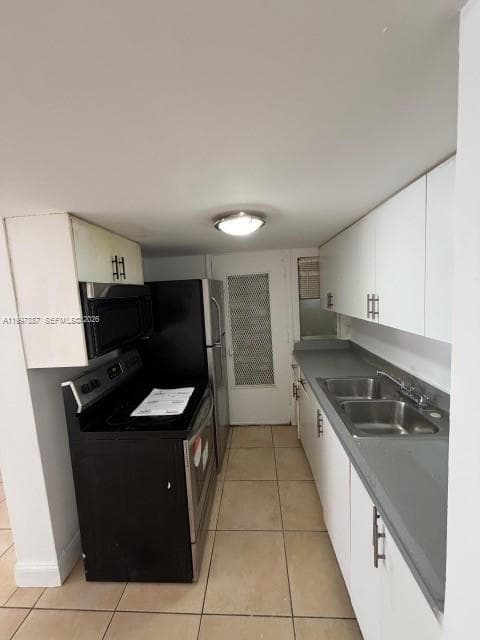 1821 NE 168th St # B3, North Miami Beach, FL 33162 photo 3