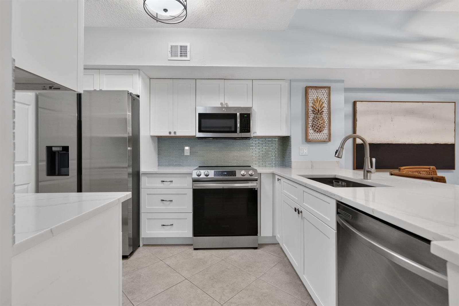 236 Village Boulevard, Tequesta, FL 33469 photo 4