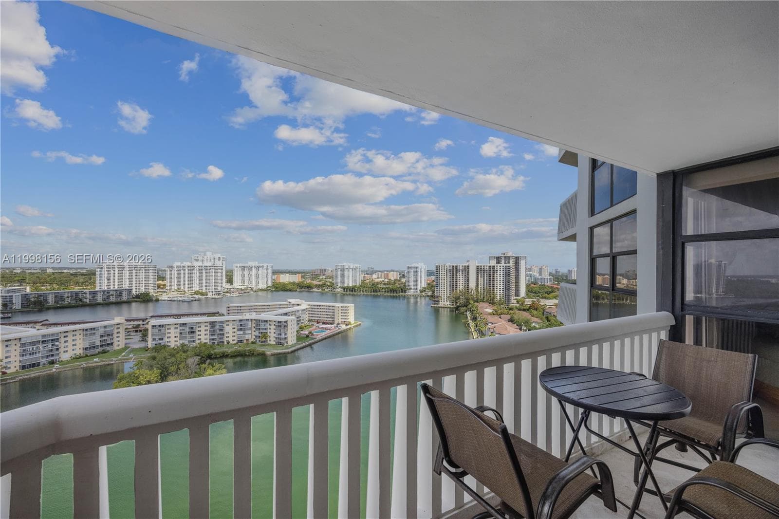 1000 W Island Blvd # 1910, Aventura, FL 33160 photo 2