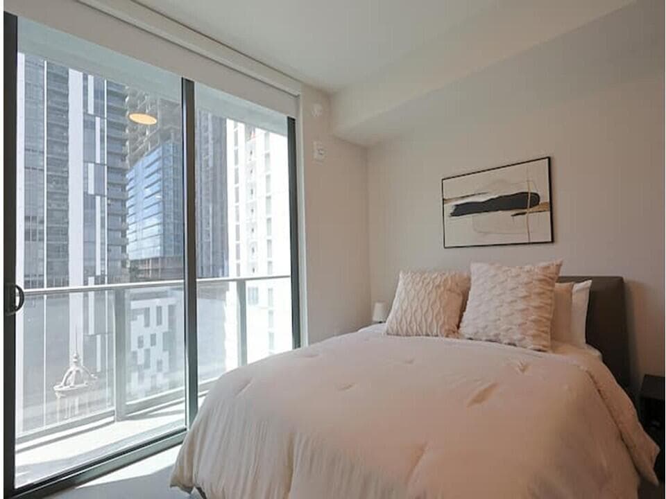 121 NE 5th Street # 1506, Miami, FL 33132 photo 5