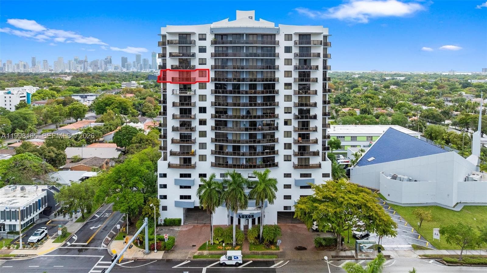 2301 SW 27th Ave # 906, Miami, FL 33145 photo 2