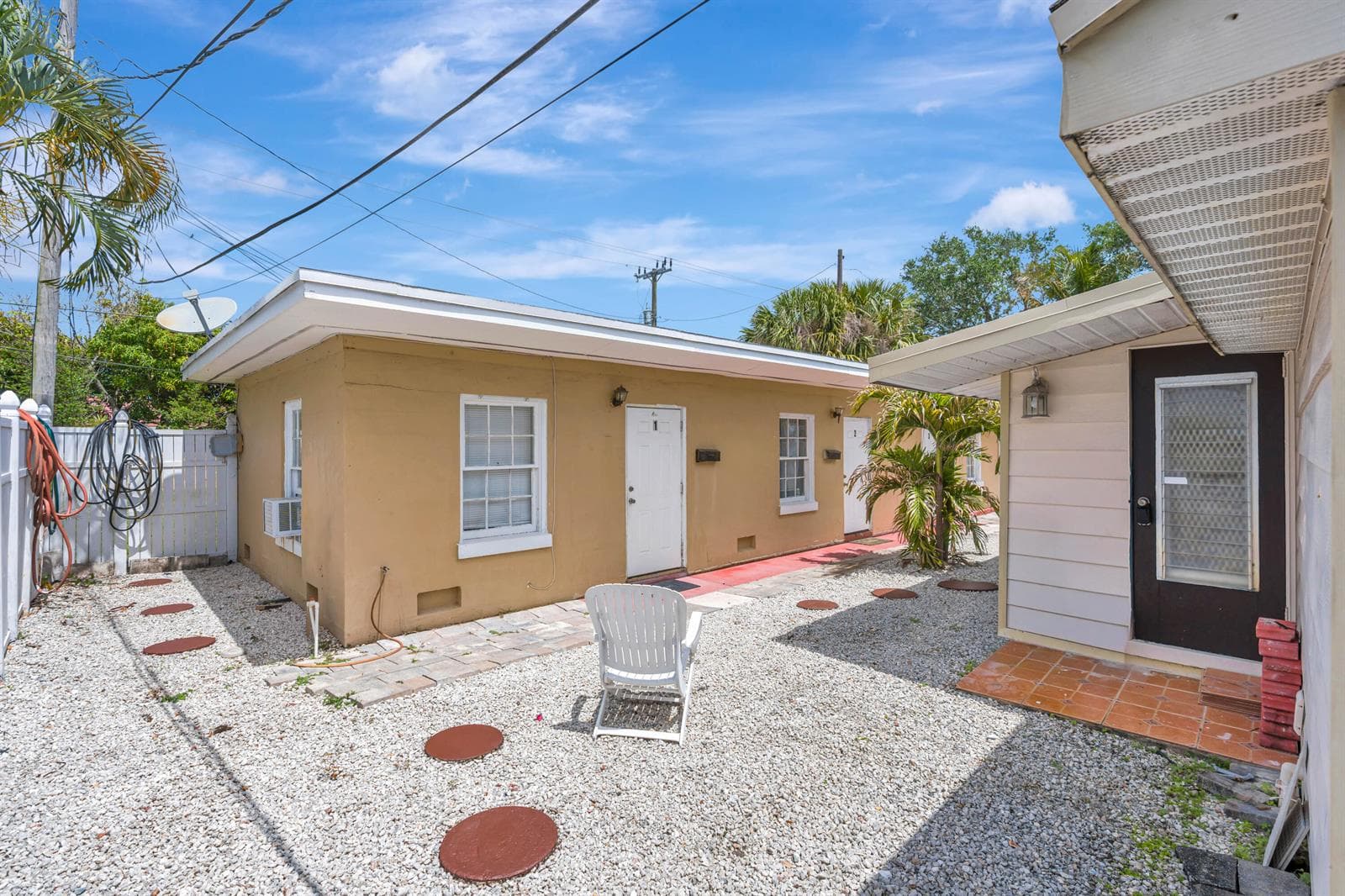 505 Foresteria Drive, Lake Park, FL 33403 photo 2
