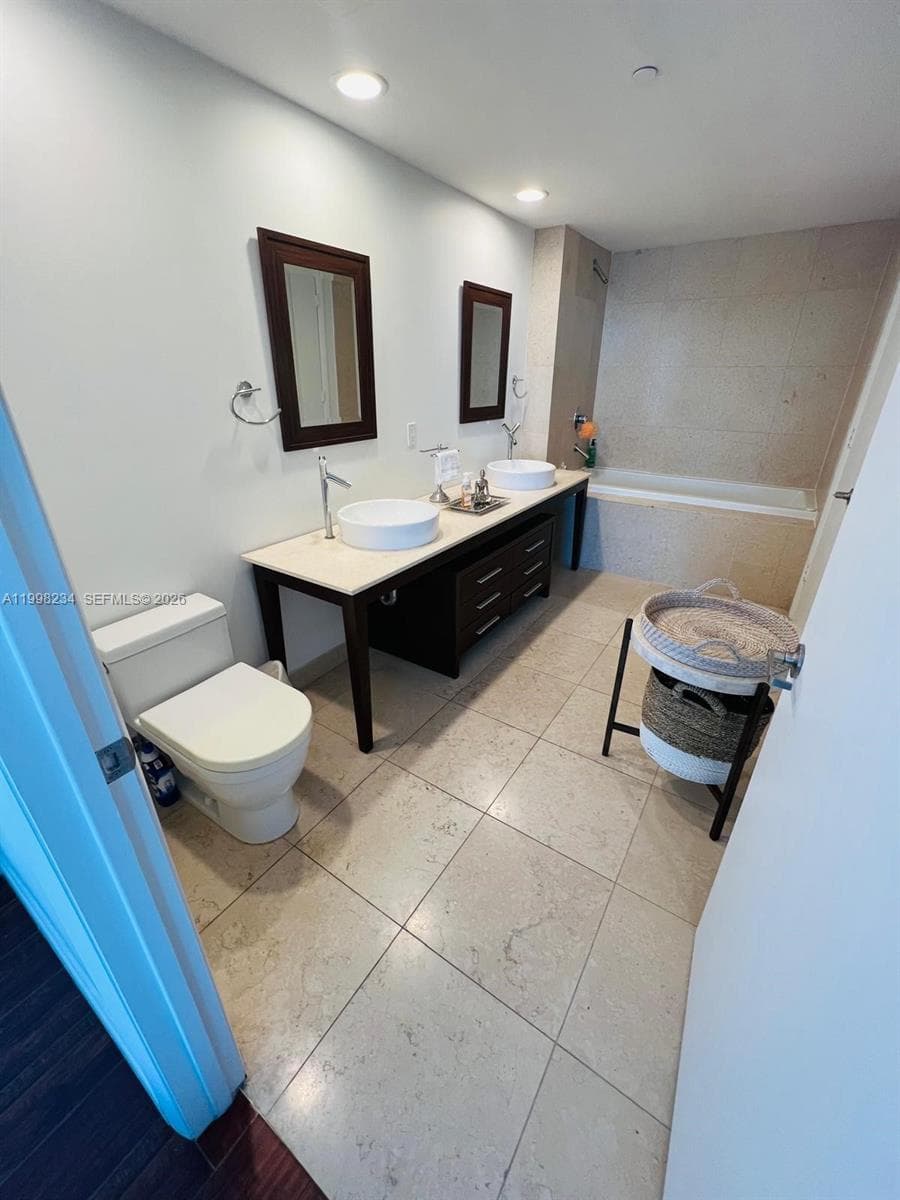 495 Brickell ave # 2707, Miami, FL 33131 photo 5