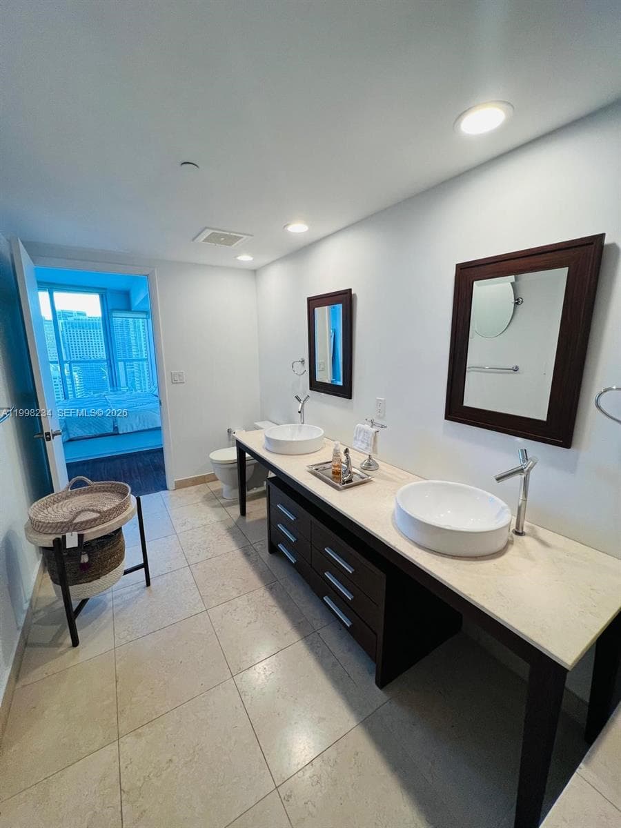 495 Brickell ave # 2707, Miami, FL 33131 photo 4