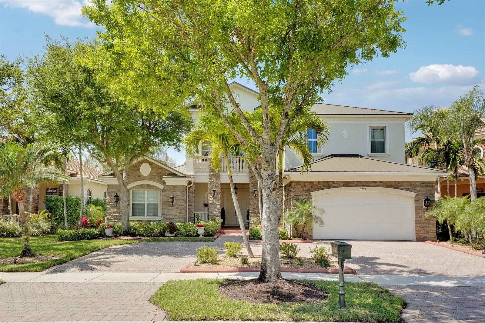 8197 Butler Greenwood Drive, West Palm Beach, FL 33411 photo 2