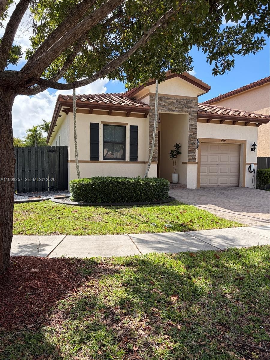 470 SE 34TH TER, Homestead, FL 33033 photo 2
