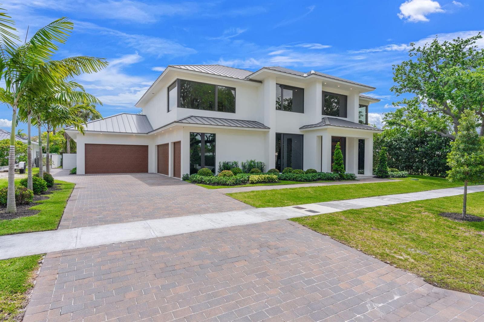2406 NE 13th Court, Fort Lauderdale, FL 33304 photo 2