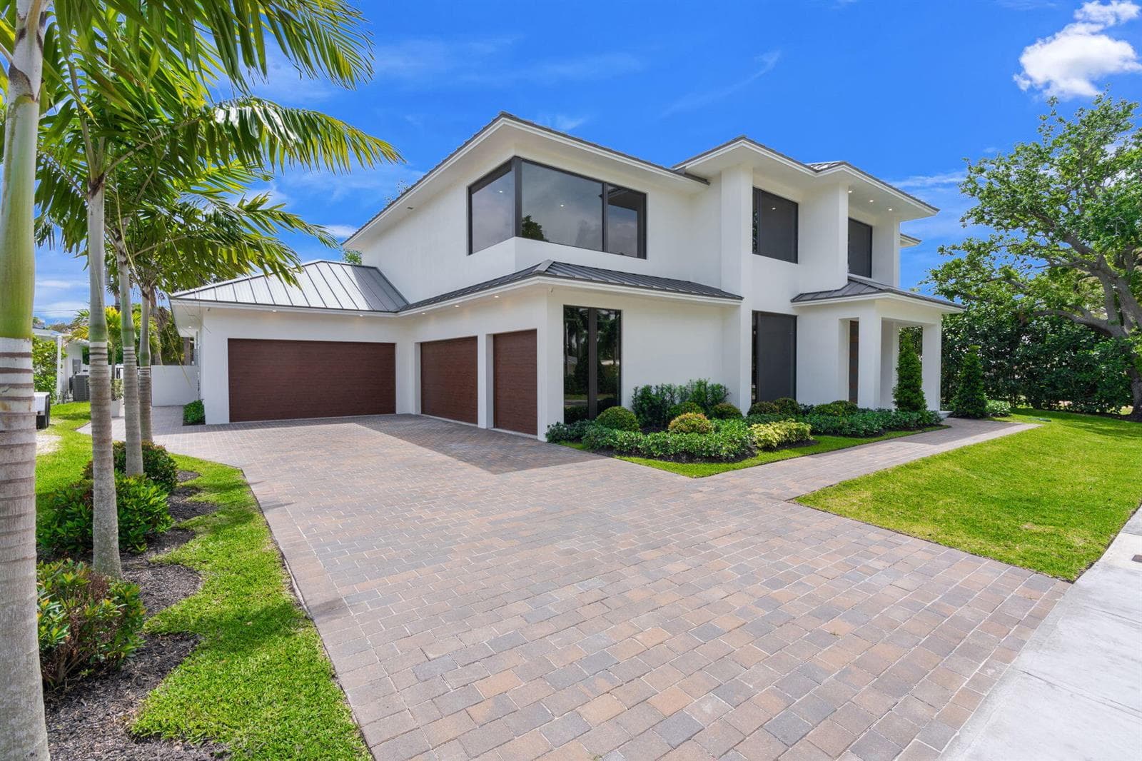 2406 NE 13th Court, Fort Lauderdale, FL 33304 photo 4