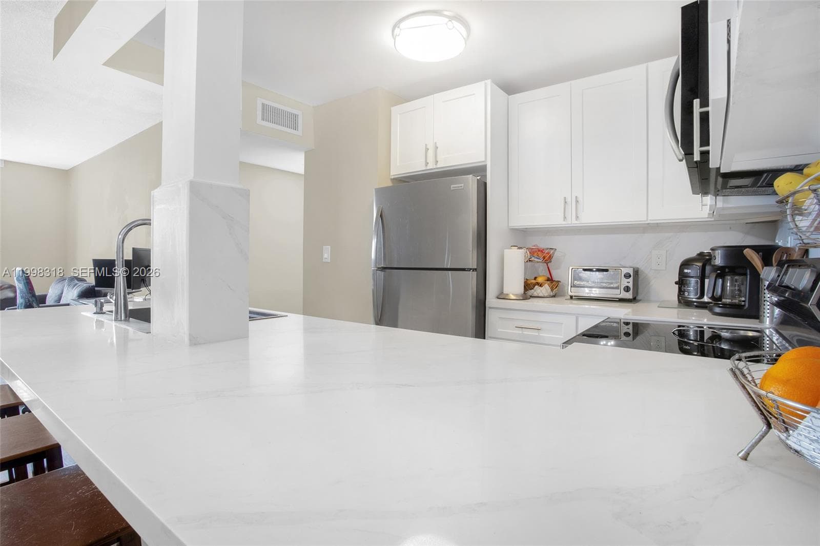 9682 Fontainebleau Blvd # 503, Miami, FL 33172 photo 5