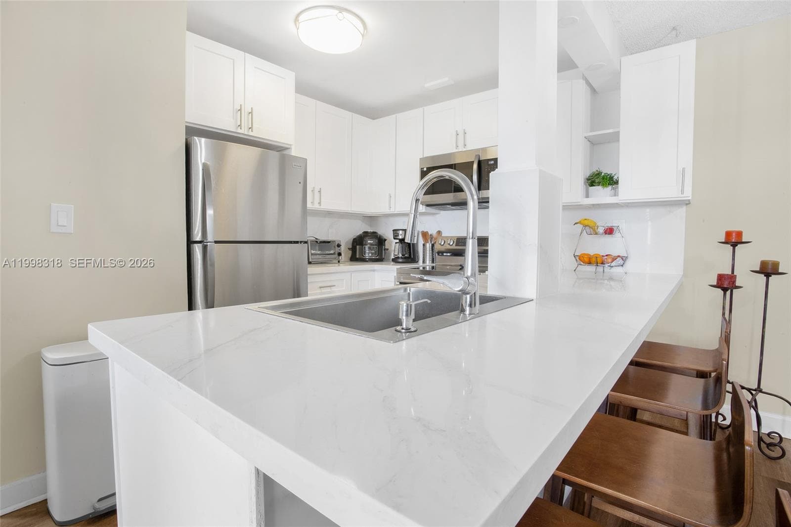 9682 Fontainebleau Blvd # 503, Miami, FL 33172 photo 4