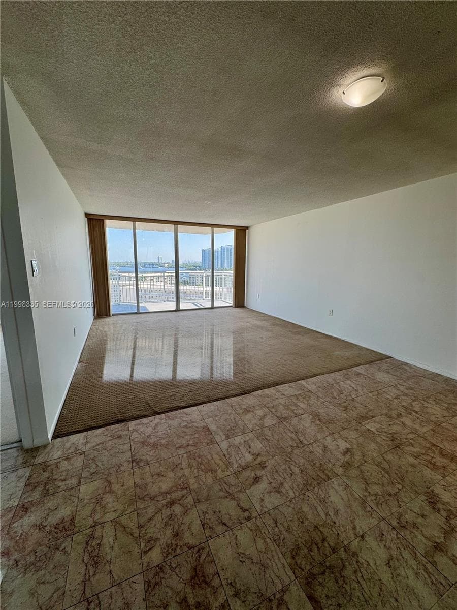 18011 Biscayne Blvd # 1003, Aventura, FL 33160 photo 5