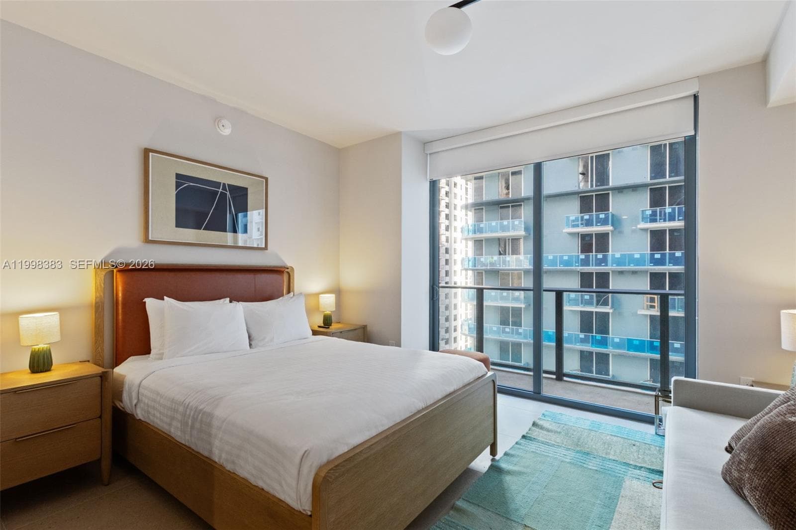 11 NE 6 # 2108, Miami, FL 33132 photo 3
